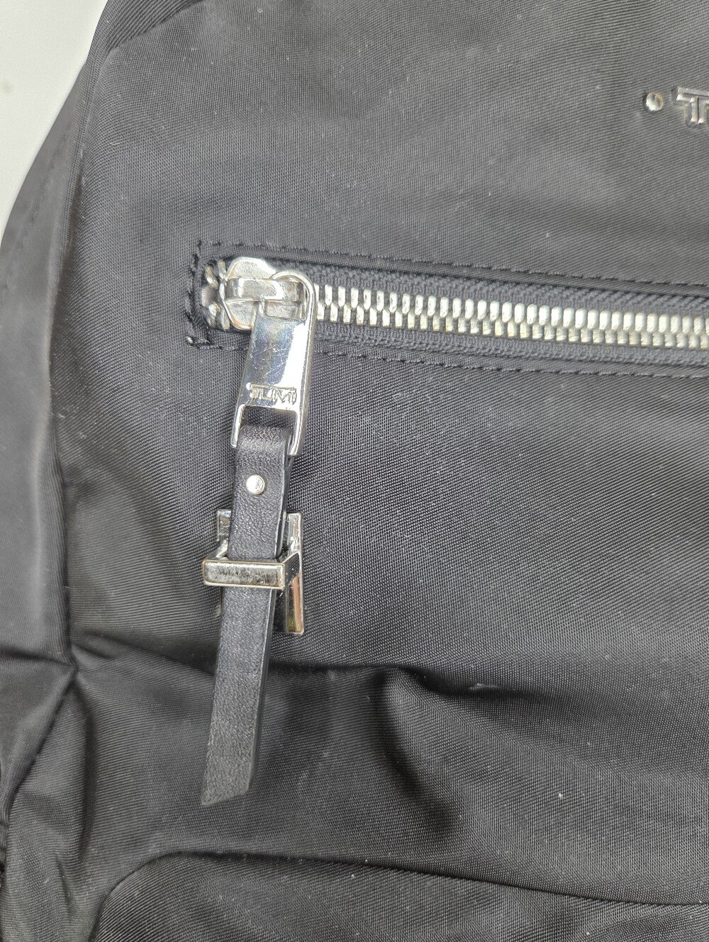 Tumi - Black Nylon Backpack - Sleek Everyday Travel Bag - Picture 9 of 16